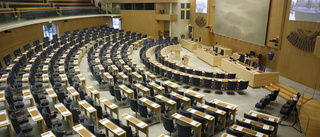 Sundberg: "I riksdagen voterar man, diskussion behövs inte "