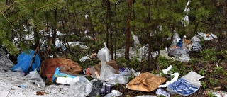 Sopor i drivor utanför renhållningsföretaget: ”Ska städa så fort vi kan"