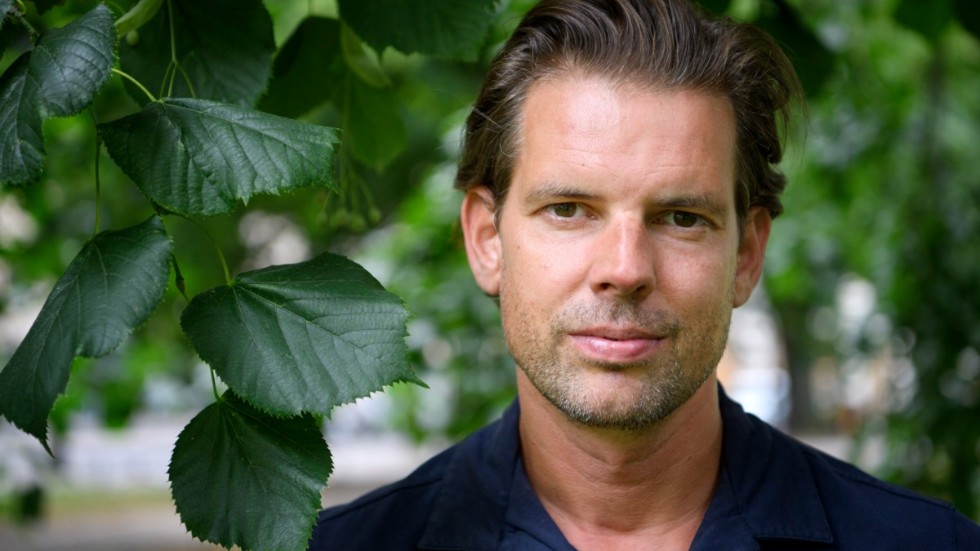 Alex Schulman, senast aktuell med romanen "Överlevarna", är en av de författare som medverkar på Stockholms bokhelg. Arkivbild.