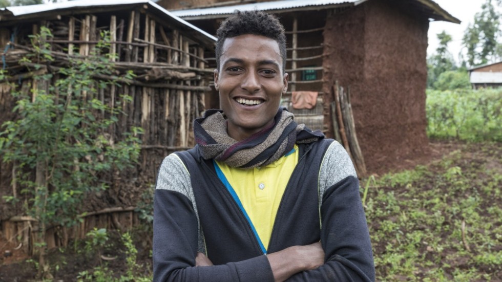 Aragaw Muiv är med i ett trädplanteringsprojekt som THP driver i Etiopien.