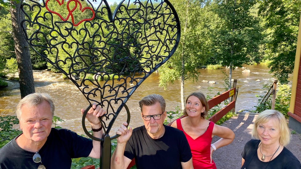 Här går kärleksfulla planer i lås