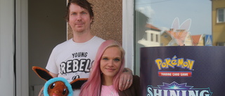 Paret sade upp sig efter Pokémonsuccén – öppnar butik i Eskilstuna