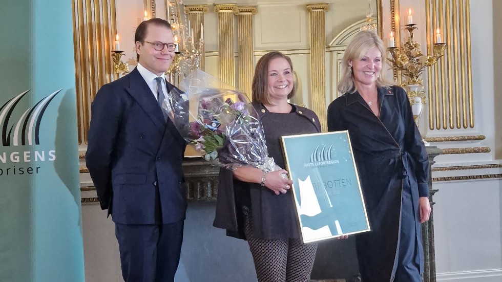 Norrbotten är har vunnit Årets exportregion. Sabrina Suikki, Norrbottens Handelskammares internationella samordnare fick pris av H.K.H Prins Daniel och utrikeshandelsminister Anna Hallberg.