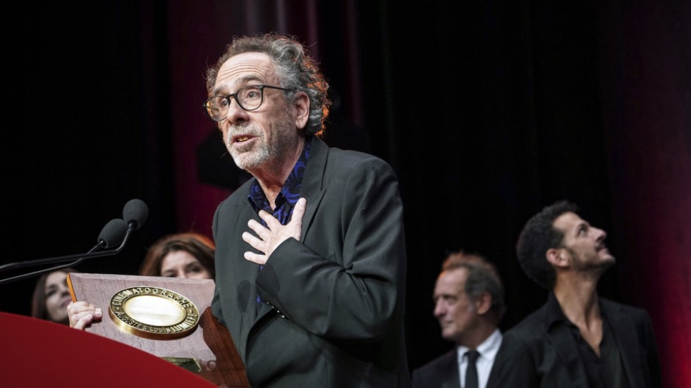 Tim Burton på plats på den franska filmfestivalen Lumière.