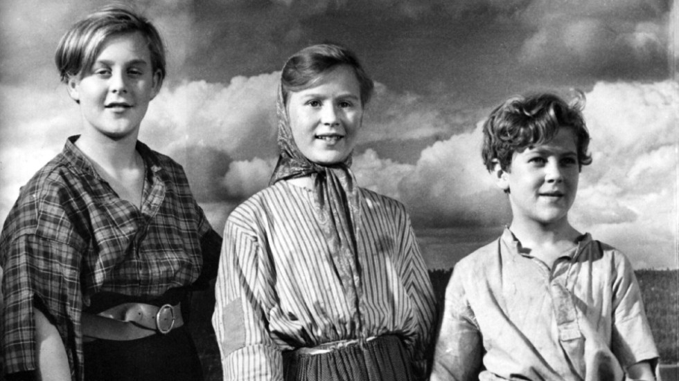Anders Nyström, längst till höger, som Månke i "Barnen från Frostmofjället" från 1945. Arkivbild.