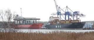 Containerfartyg i kollision med lyftkran i Norrköpings hamn: "De kom för nära"