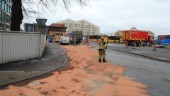 Lastbilstank gick sönder – diesel rann ner i brunnar