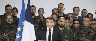 Macron: Nu storsatsar vi på försvaret