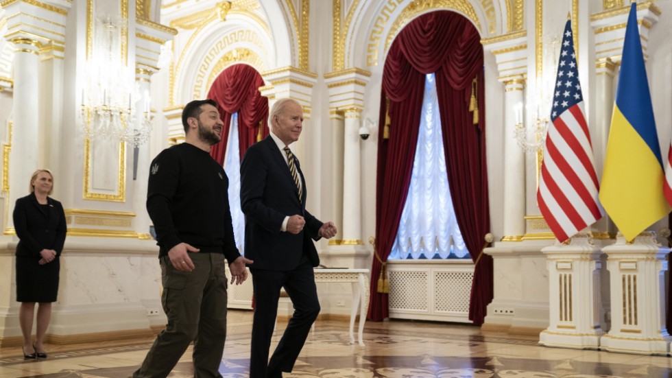 Volodymyr Zelenskyj och Joe Biden i Marinskijpalatset, den ukrainska presidentens officiella residens.