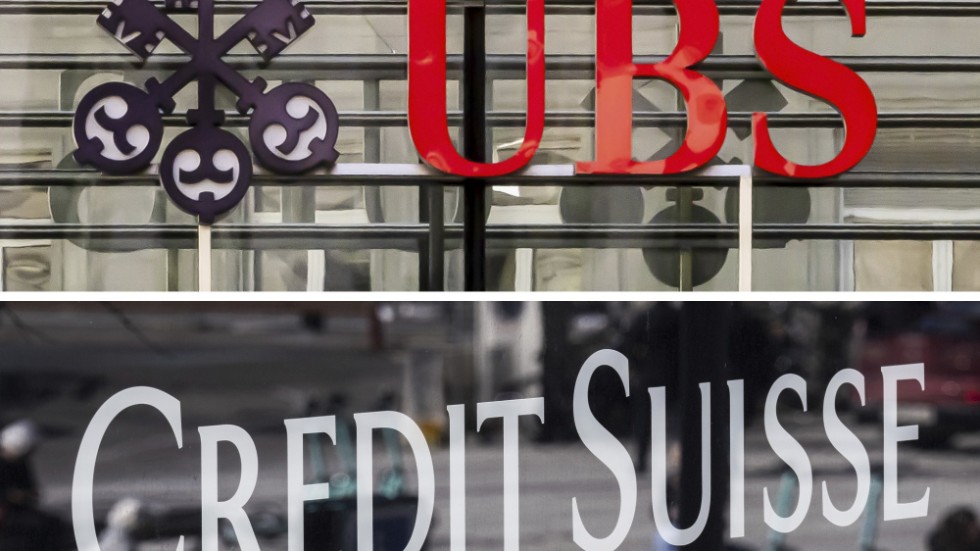 Storbanken UBS köper den krisdrabbade konkurrenten Credit Suisse.
