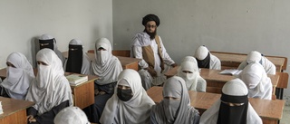 Talibanerna anklagas för brott mot mänskligheten