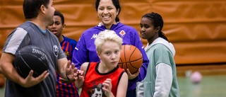 Lorena startade Bolidens första basketlag: "Idrotten är ofta en bra väg till integration"