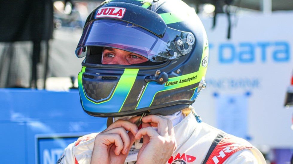 Linus Lundqvist har, som förste svensk, kört hem totalsegern Indy Lights-mästerskapet.