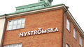 Lärare och elever demonstrerade för Nyströmska skolan