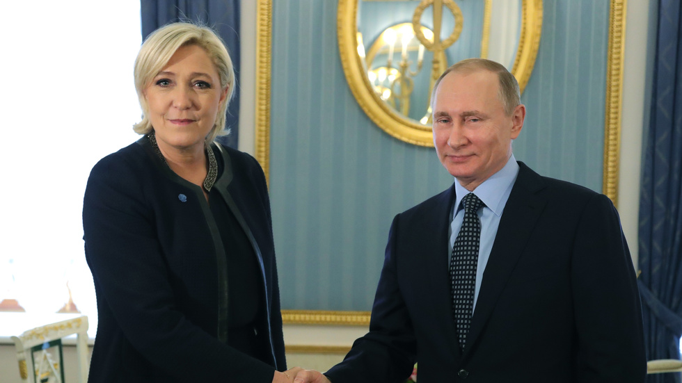 Marine le Pens parti Nationell samling är ett putinkramarparti som man ska hålla långt borta från makten.