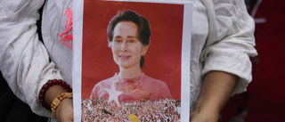 Aung San Suu Kyi har lämnat fängelset