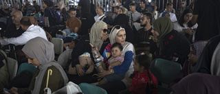 Gränsen på glänt – drygt 400 har lämnat Gaza