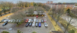 Gratis parkeringsplatser försvinner – när nytt kommunhus byggs