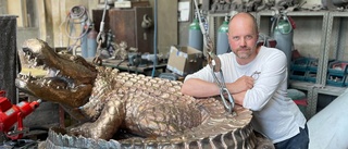 Alligator i brons ska till New York – väger 1,9 ton