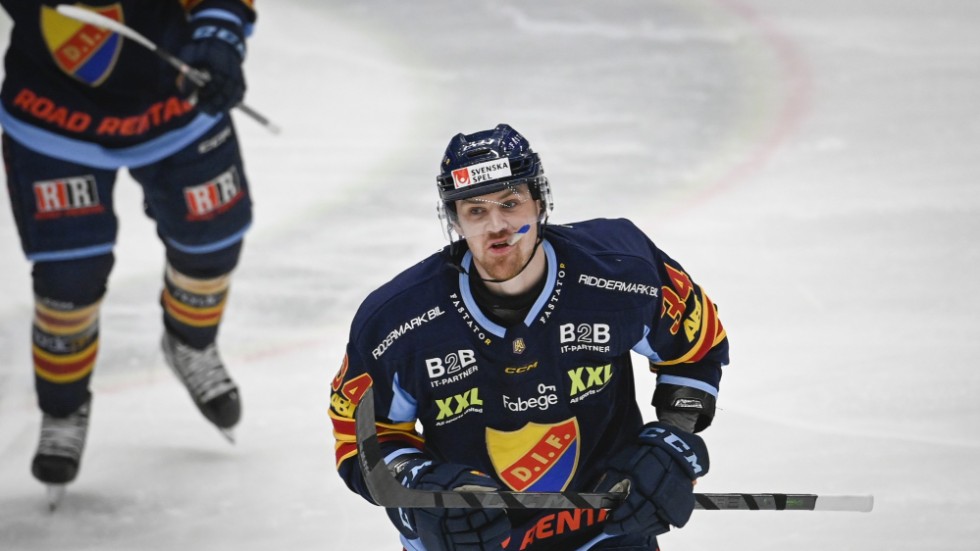 Daniel Brodin avgjorde den andra hockeyallsvenska finalen. Arkivbild.