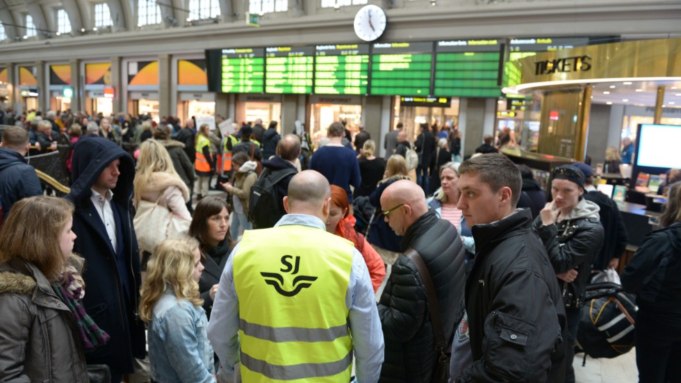 Stora trafikstörningar i tågtrafiken hotar i veckan om fack och arbetsgivare inte lyckas göra upp och undvika strejk bland tågpersonal. Arkivbild