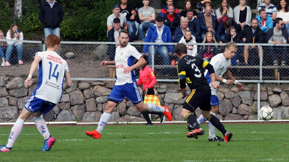 Borensberg vann återigen ett derby mot Kristberg, 2–1 på Björkhagavallen på lördagen.
