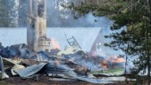Villa utanför Arvidsjaur i full brand – huset går inte att rädda: "Lägger inga resurser på villan"