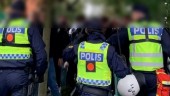 Supporter åtalad för våld mot tjänsteman • Fångades på bild av polisens kroppskamera • "Det svider och gör ont"
