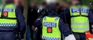 Supporter åtalad för våld mot tjänsteman • Fångades på bild av polisens kroppskamera • "Det svider och gör ont"