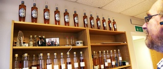 Roma-whiskyn börjar säljas i öns systembutiker
