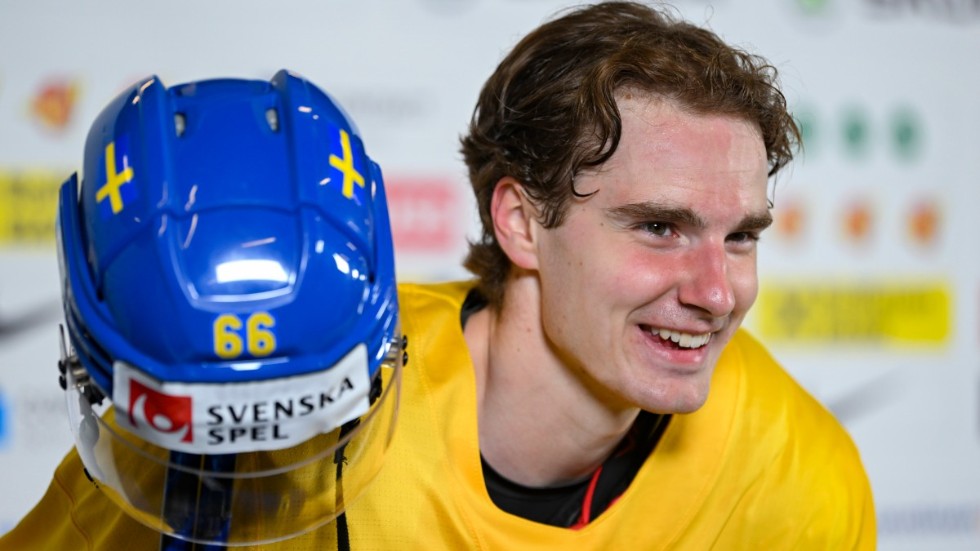 Nils Åman, klar för Vancouver, spelade VM för Tre Kronor. Arkivbild.