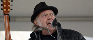 Sjukdom stoppar Neil Young-turné