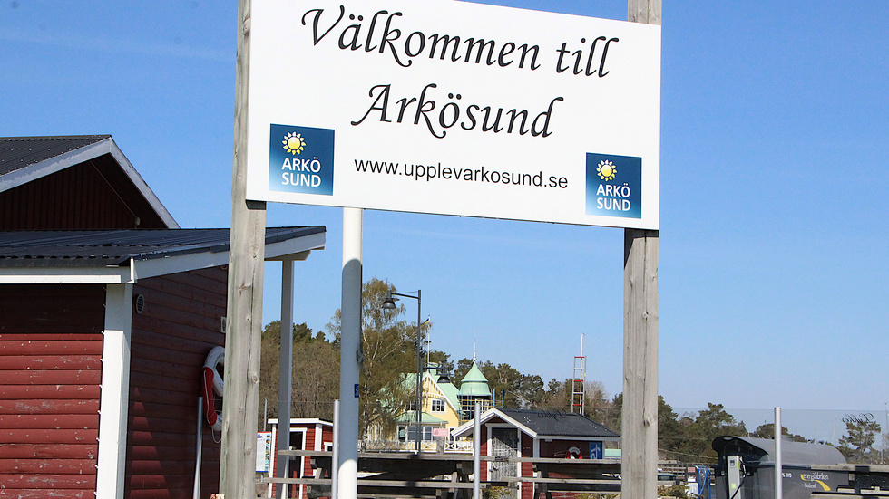 Det borde gå fler bussar sommartid till skärgårdspärlan Arkösund, tycker signaturen "Bara en tanke".