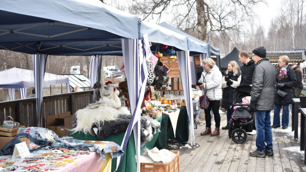 Bild från förra årets påskmarknad på Vimmerby Camping.