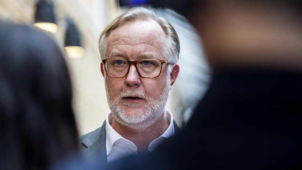 Johan Pehrson, partiledare för Liberalerna som ligger under riksdagsspärren på 4 procent, enligt Svensk väljaropinion. Arkivbild.