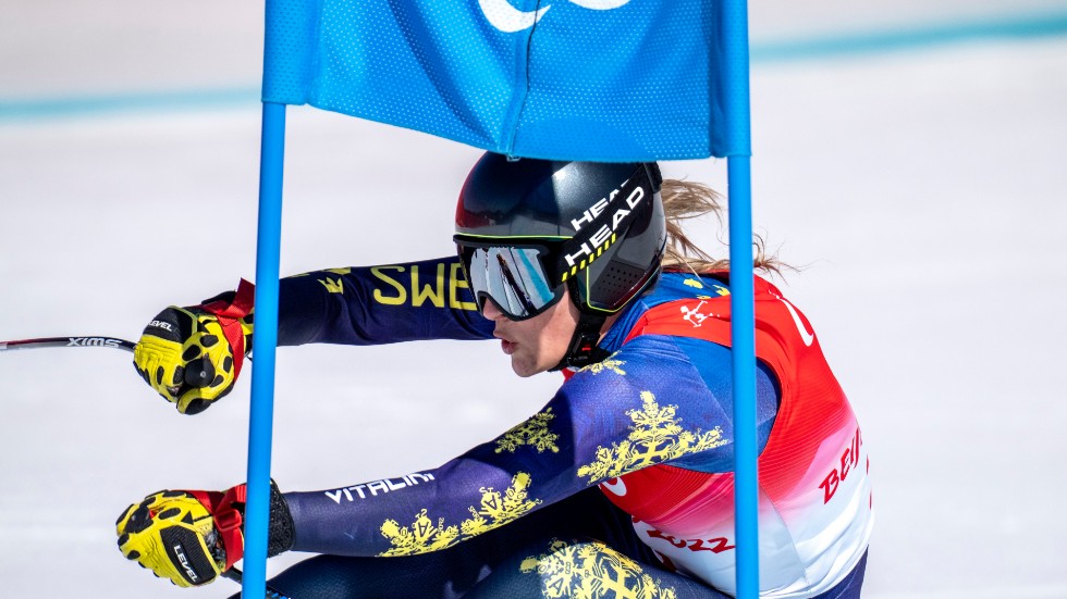 Ebba Årsjö i super-G-delen i kombinationstävlingen.