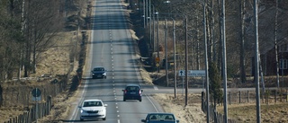 Kommunen ger sitt stöd för sänkt fart på Källsåkravägen • Argumenten: Smal väg och mycket trafik