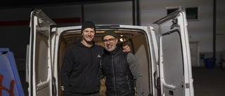 Tobias och Önder tog företagsbilen till ukrainska gränsen – för att skänka läkemedel • ”Är en form av misär”