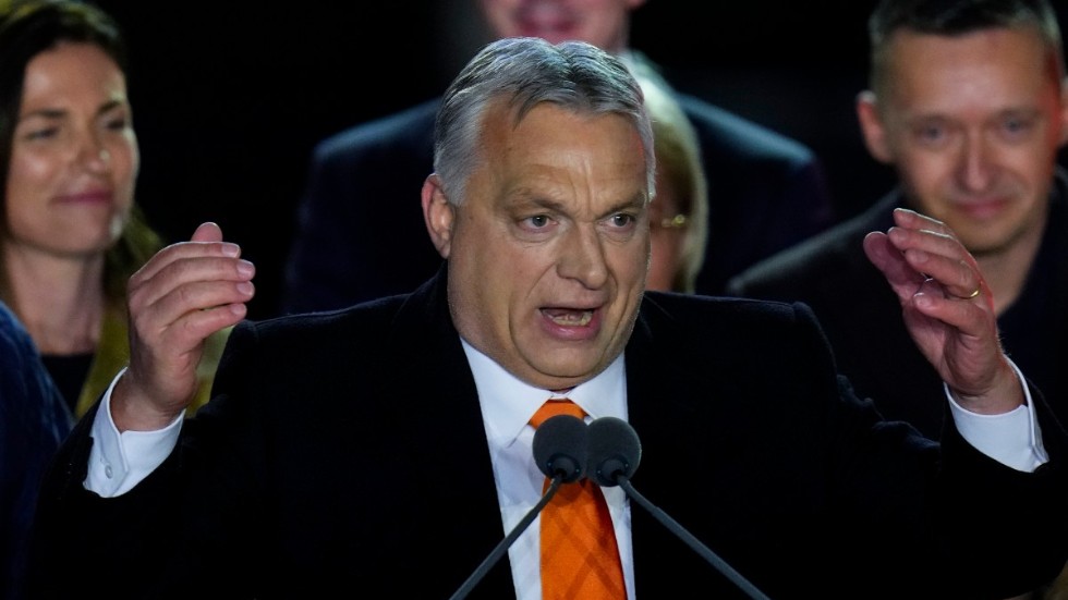 Ungerns premiärminister Viktor Orbán vann en bred majoritet i det ungerska valet i helgen. Därmed lär Orbáns uttalade ambition att “avliberalisera” landet fortsätta. Han har steg för steg nedmonterat viktiga institutioner till den grad att Ungern har slutat att klassas som en fullvärdig demokrati.