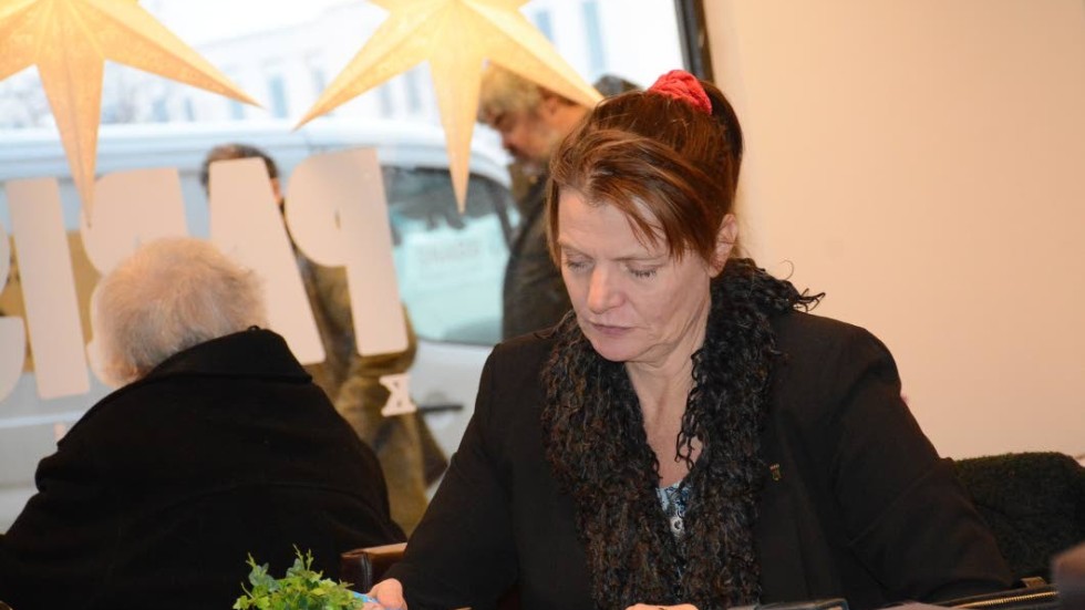 Vimmerbys kommunalråd de kommande fyra åren, Ingela Nilsson Nachtweij (C) använder gärna stans kaféer för både möten och eget arbete en stund.