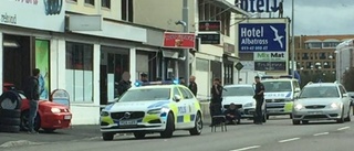 Polisen kopplar insats till strippställe