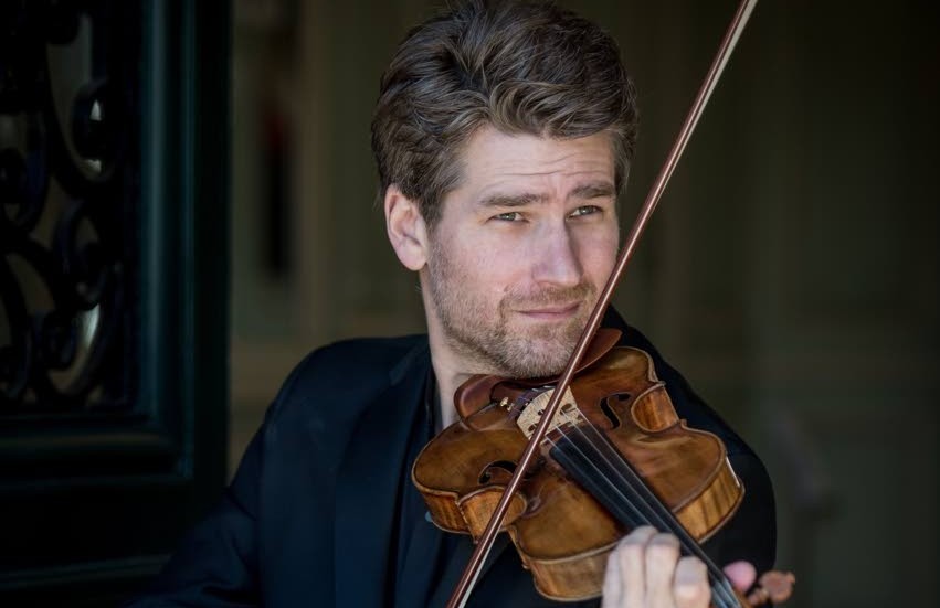 Nicolas Dautricourt är en internationellt prisad violinist.