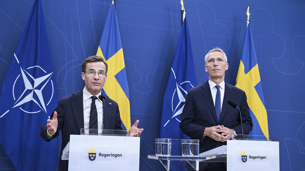 Statsminister Ulf Kristersson (M) och Natos generalsekreterare Jens Stoltenberg under en presskonferens på Rosenbad på tisdagen.