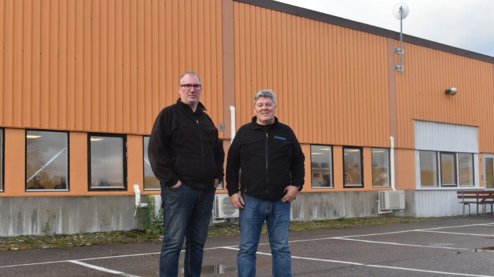 Fackrepresentanterna Per Stjerna och Göran Ulvan är positiva till att de fått tillgång till hela den orangea byggnaden.