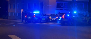 Polis till sjukhus efter insats – stoppade stulen bil