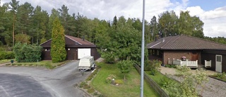 Hus på 126 kvadratmeter från 1975 sålt i Hummelsta, Enköping - priset: 2 550 000 kronor