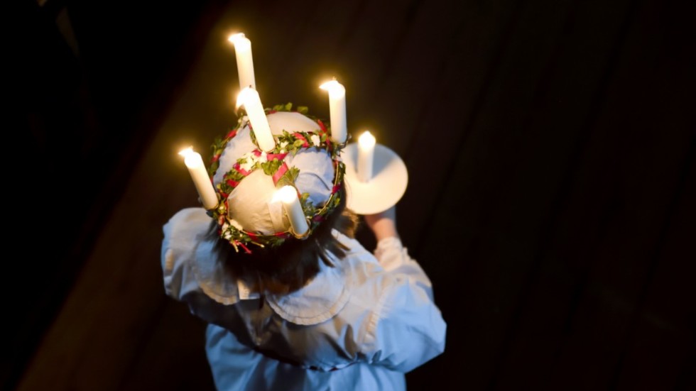 Lucia och julen är ljusets högtid. Låt oss se till att det fortsätter så och att inte firandet får ett nattsvart slut, skriver 
Mari Haglund, MHF.
