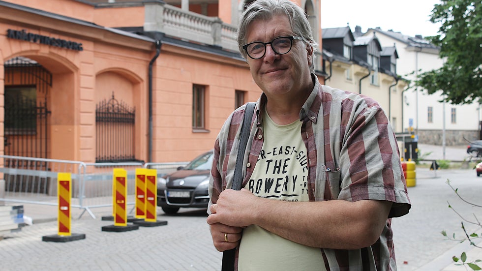 Norrköpings historia i nytt ljus i bok av Peter Carelli