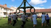 Efterlängtat midsommarfirande på Hällestadgården