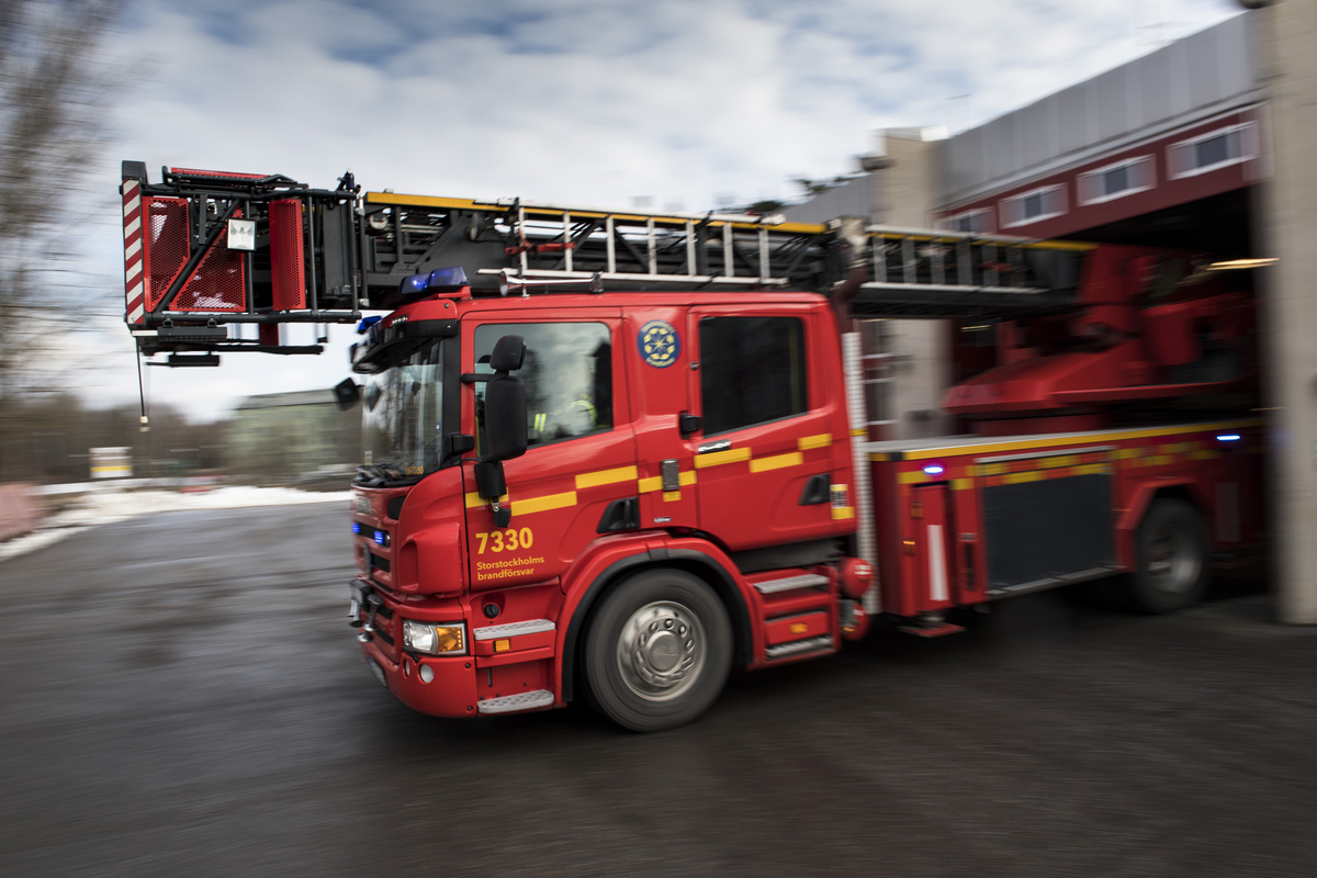 En livshotande skadad efter brand i Kramfors